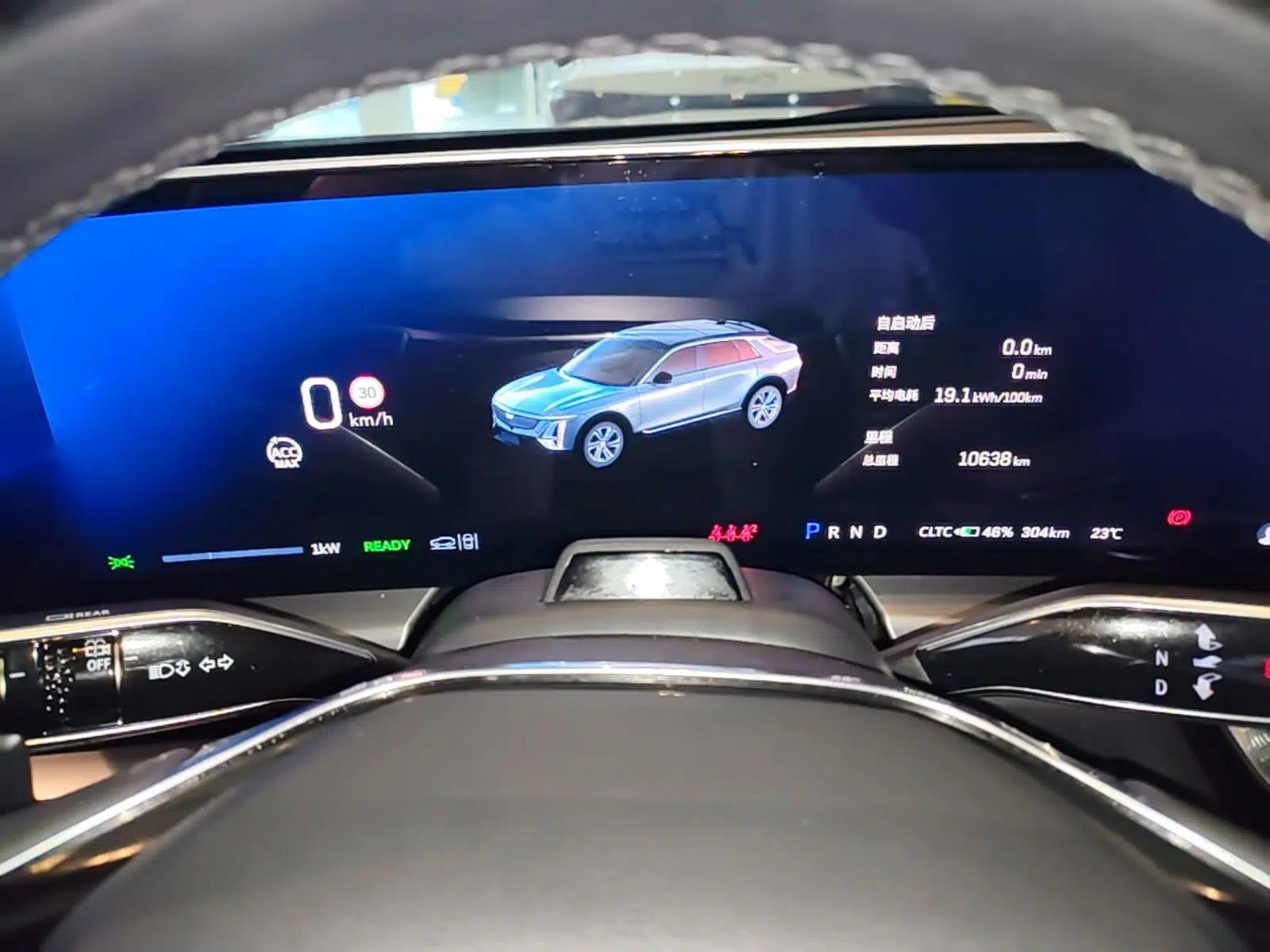 Cadillac LYRIQ 2022 Rear-Drive Long-Range Prestige Edition — миниатюра 15