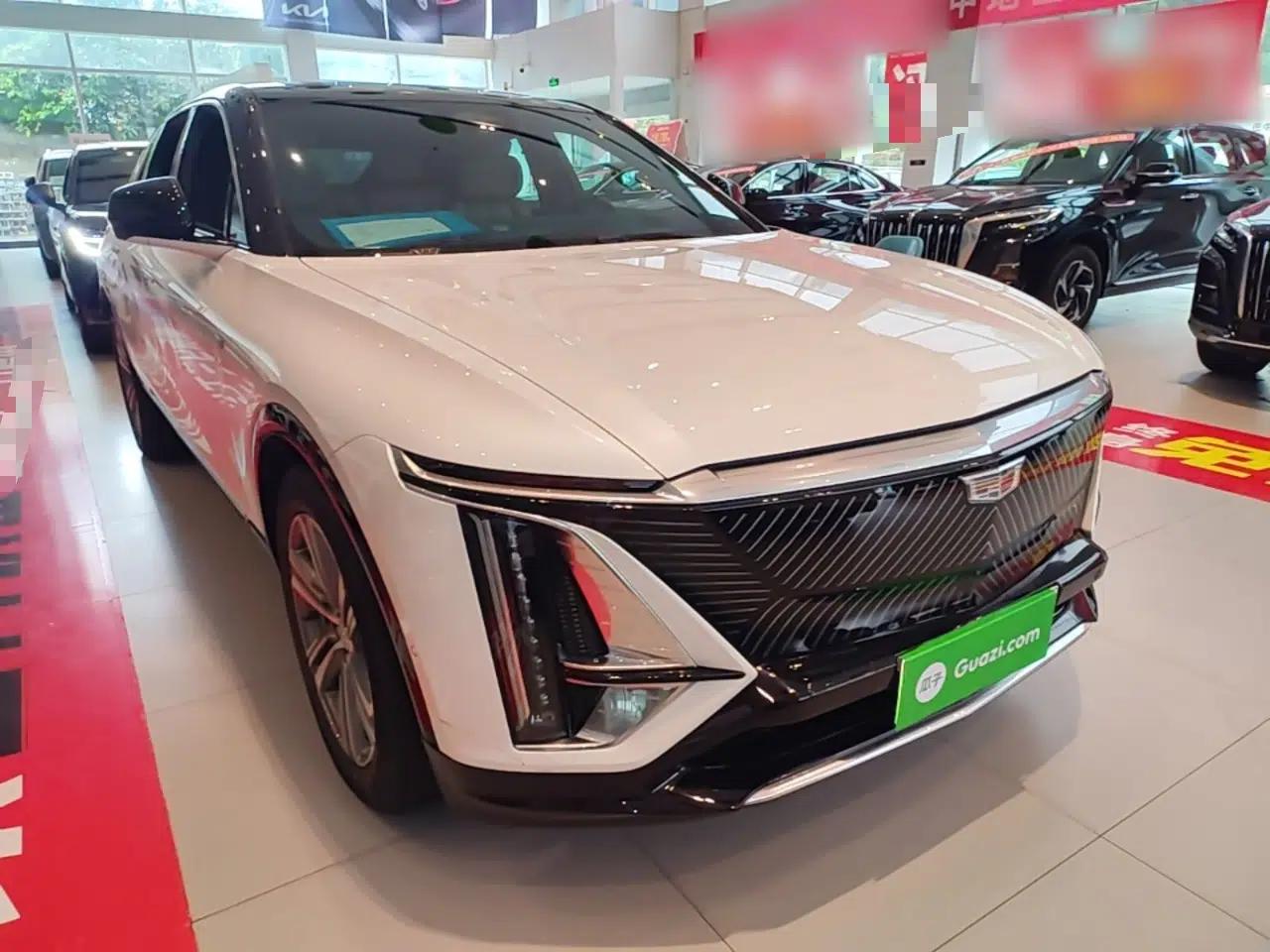 Cadillac LYRIQ 2022 Rear-Drive Long-Range Prestige Edition — миниатюра 3