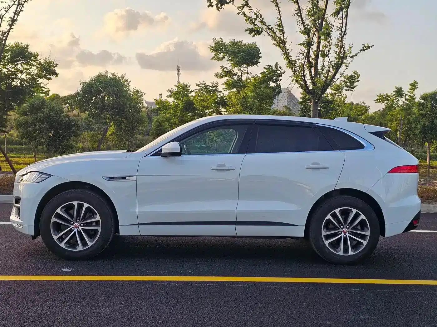 2016 Jaguar F-PACE 3.0 SC AWD R-Sport — миниатюра 11