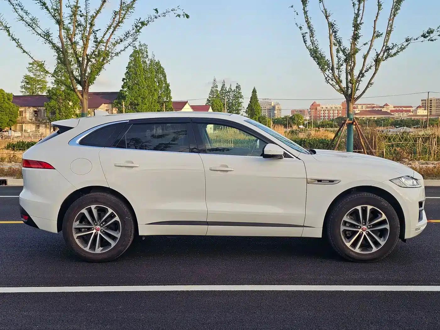 2016 Jaguar F-PACE 3.0 SC AWD R-Sport — миниатюра 3
