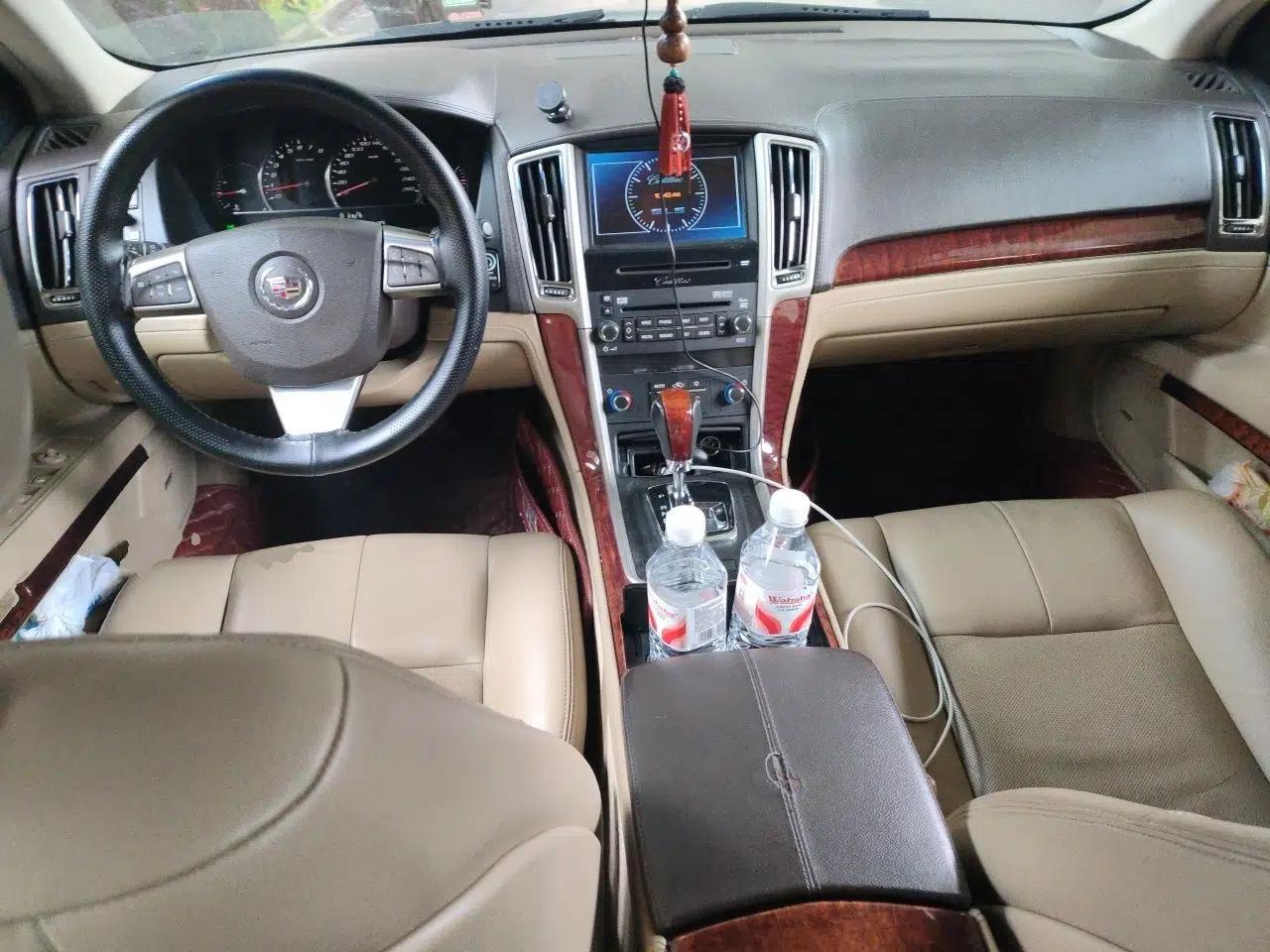 Cadillac SLS Seville 2010 3.0L Elite Edition — миниатюра 10