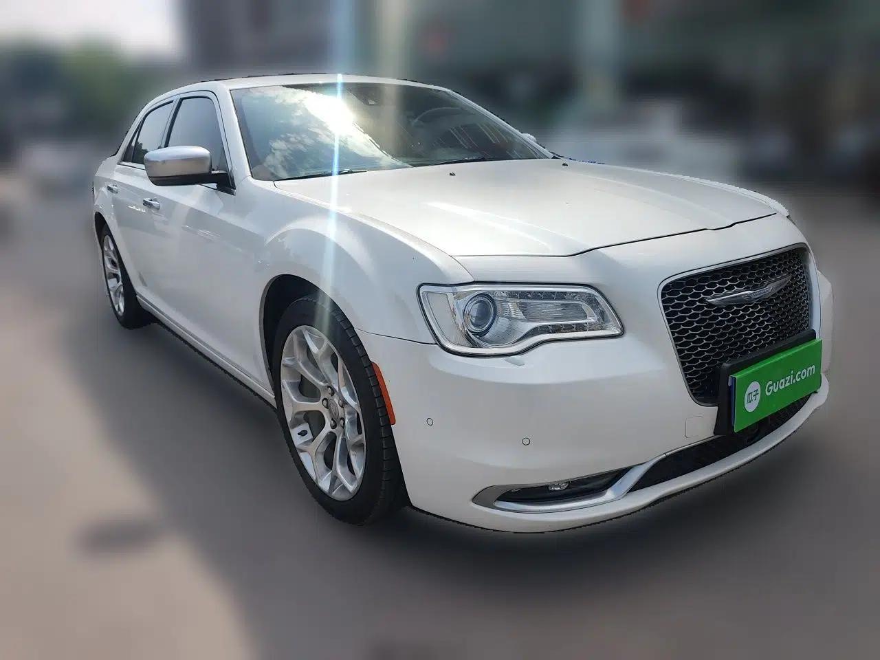 Chrysler 300C 2016 3.0L Supreme Edition — миниатюра 3