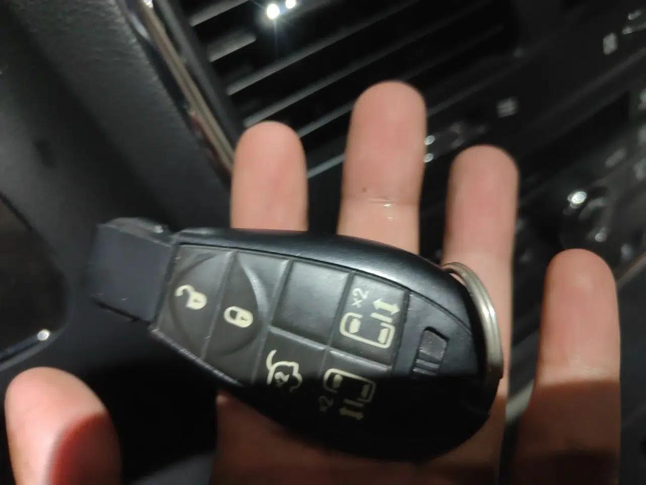 Chrysler Grand Voyager 2014 3.6L Comfort Edition — миниатюра 9