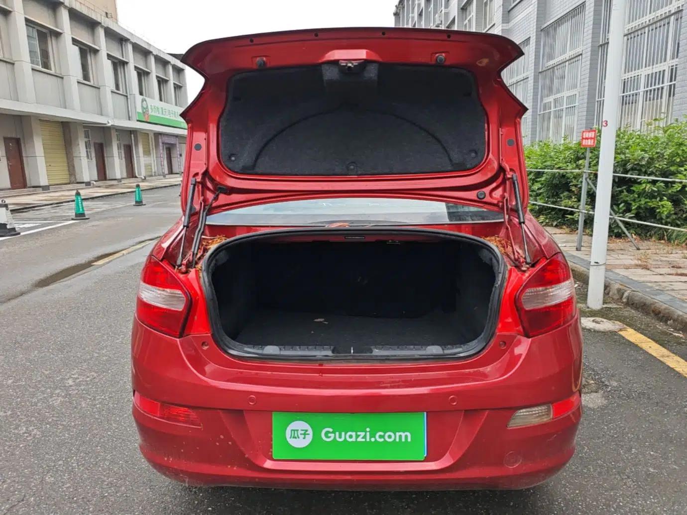 Cowin C3 2015 1.5L AMT Gold Diamond Edition — миниатюра 21