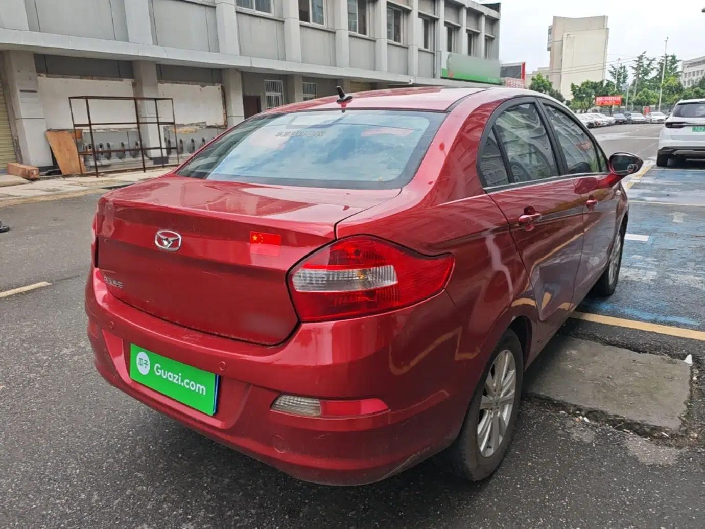 Cowin C3 2015 1.5L AMT Gold Diamond Edition — миниатюра 4