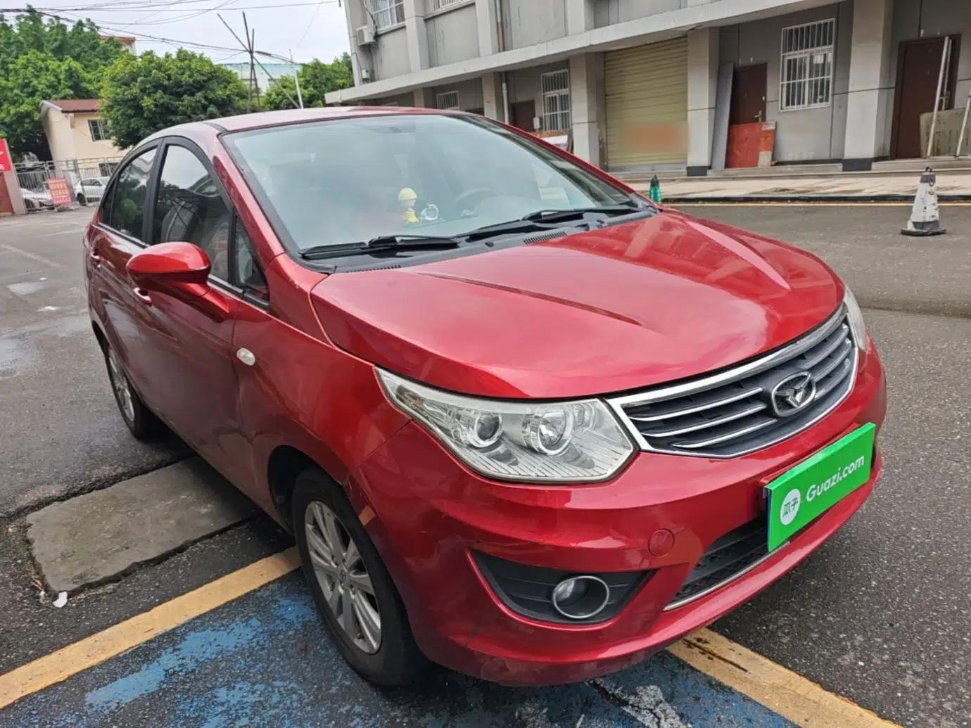 Cowin C3 2015 1.5L AMT Gold Diamond Edition — миниатюра 6