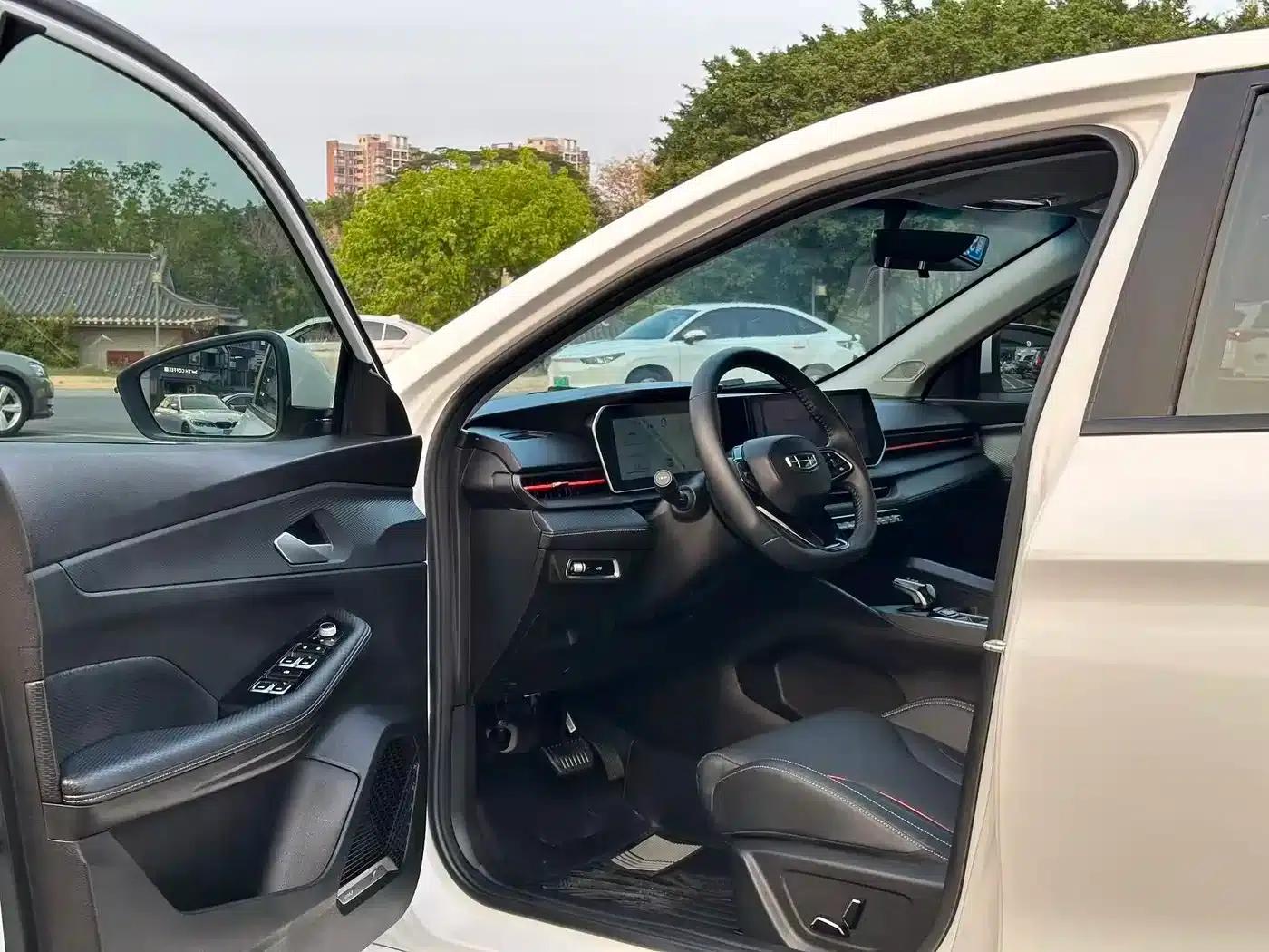 Binrui 2024 Model Binrui COOL 1.5T DCT Dragon Edition — миниатюра 4