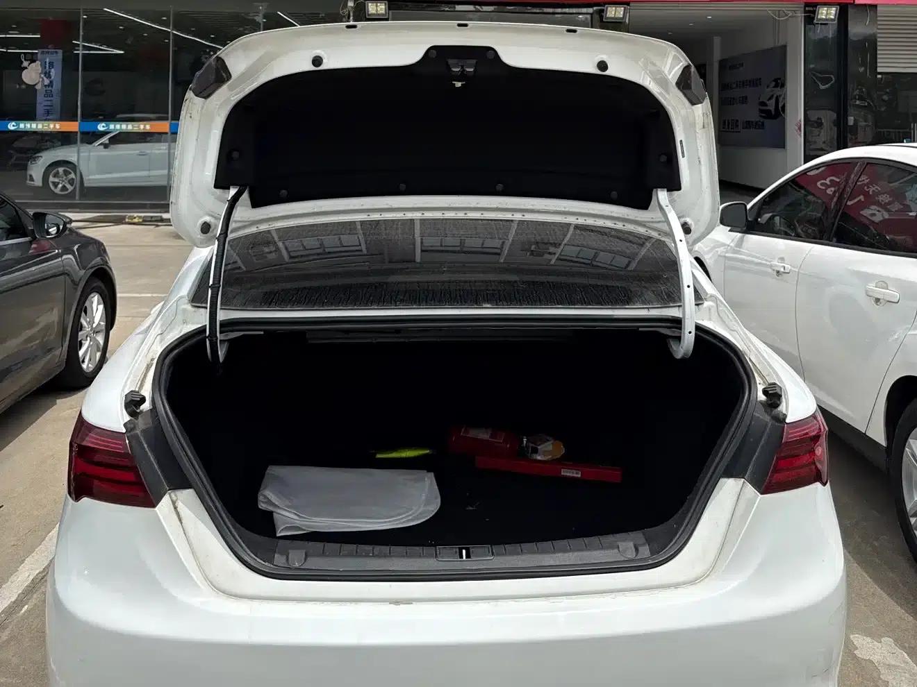 Geely Binrui 2021 1.4T CVT F-Sport Edition — миниатюра 15