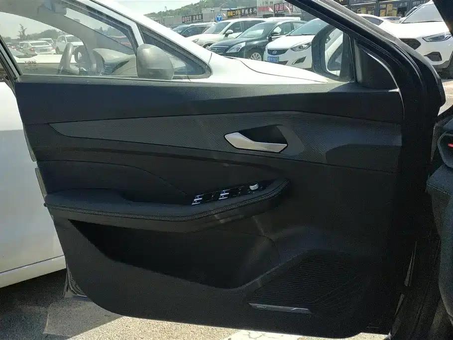 Binrui 2024 Model Binrui COOL 1.5T DCT Dragon Edition — миниатюра 7