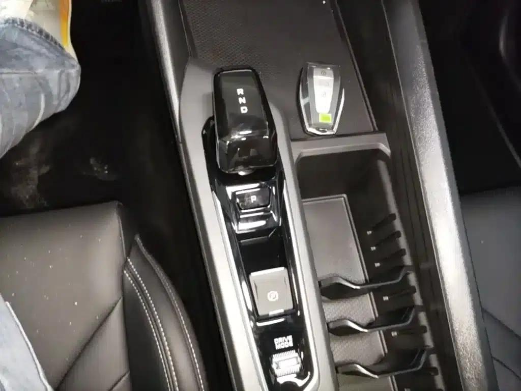 Binrui 2024 Model Binrui COOL 1.5T DCT Dragon Edition — миниатюра 14