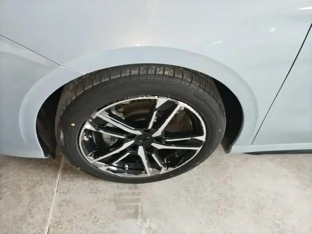 Binrui 2024 Model Binrui COOL 1.5T DCT Dragon Edition — миниатюра 23
