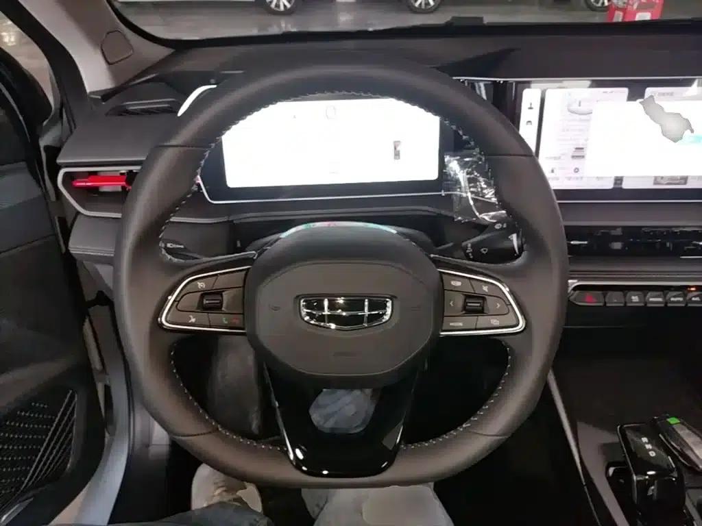 Binrui 2024 Model Binrui COOL 1.5T DCT Dragon Edition — миниатюра 11