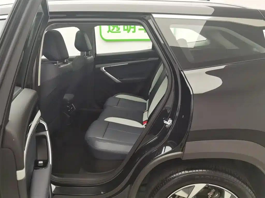Geely Boyue L 2024 1.5TD DCT Premium Edition — миниатюра 15