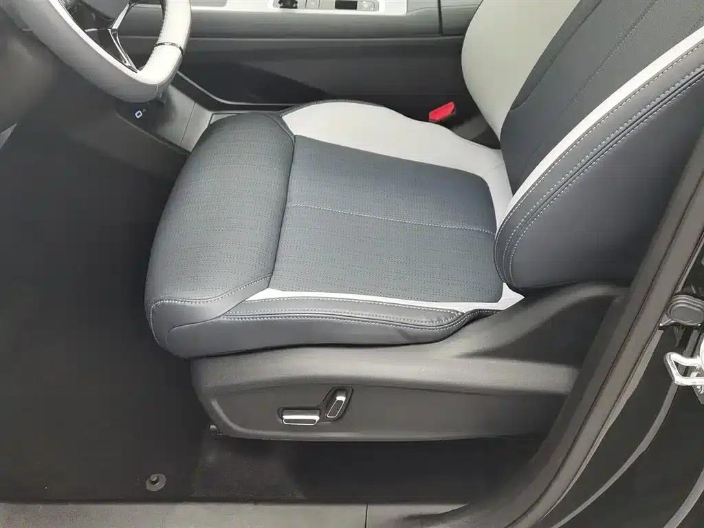 Geely Boyue L 2024 1.5TD DCT Premium Edition — миниатюра 20