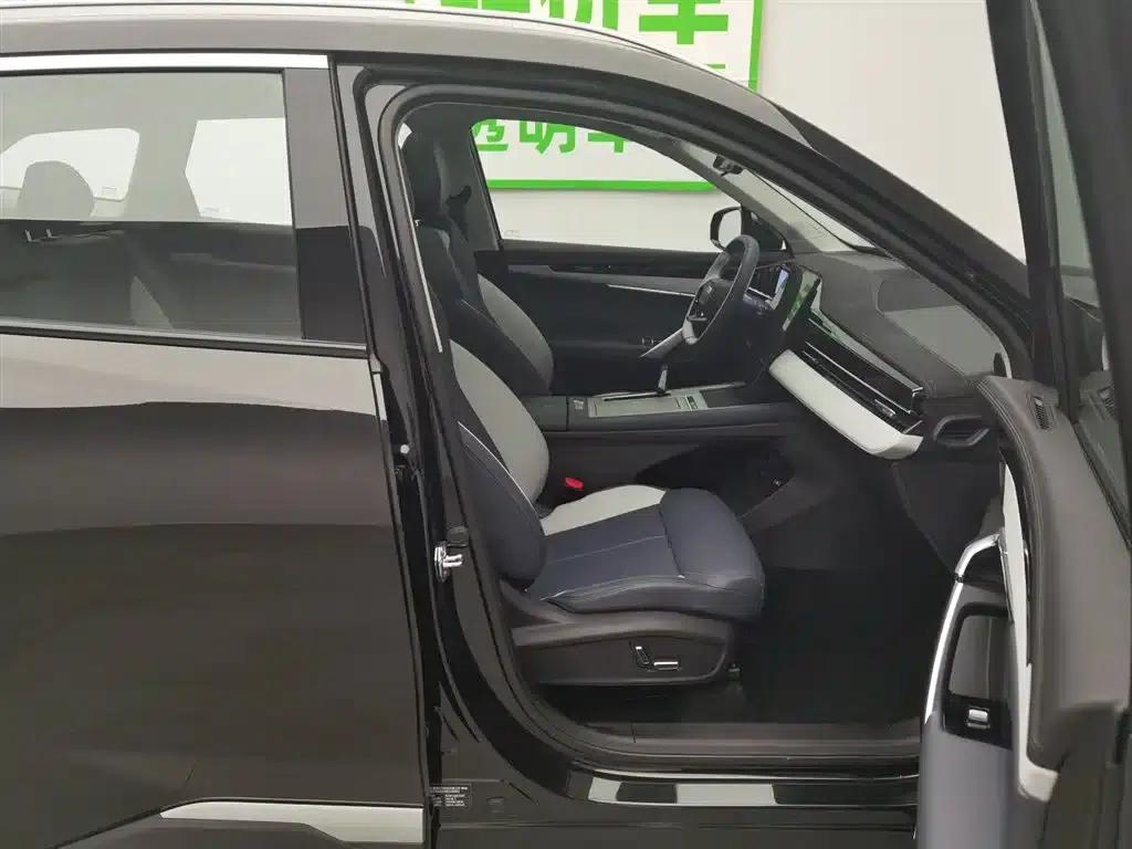 Geely Boyue L 2024 1.5TD DCT Premium Edition — миниатюра 23
