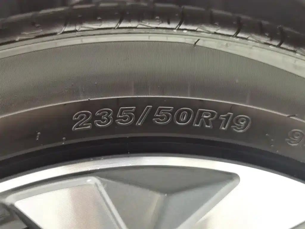 Geely Boyue L 2024 1.5TD DCT Premium Edition — миниатюра 24