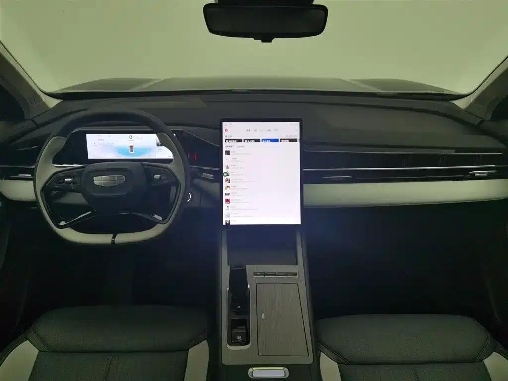 Geely Boyue L 2024 1.5TD DCT Premium Edition — миниатюра 5
