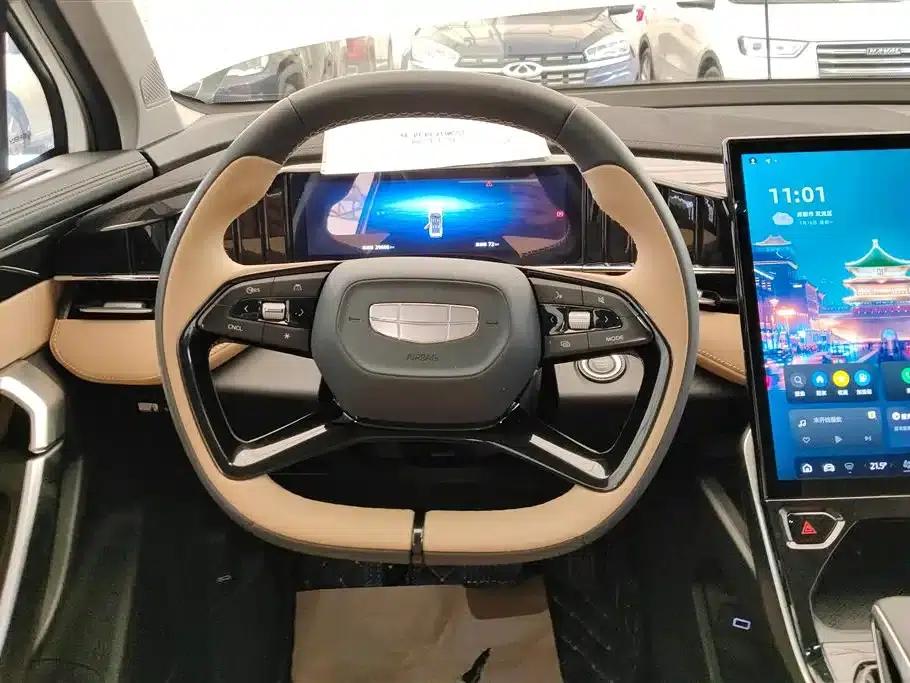 Geely Boyue L 2023 1.5TD DCT Luxury Edition — миниатюра 15