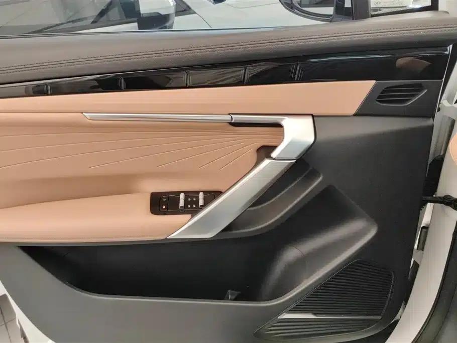 Geely Boyue L 2023 1.5TD DCT Luxury Edition — миниатюра 7
