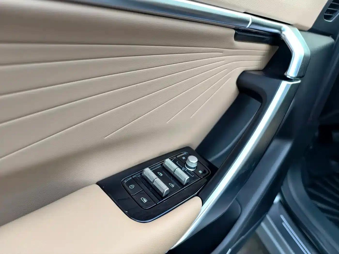Geely Boyue L 2023 1.5TD DCT Luxury Edition — миниатюра 22