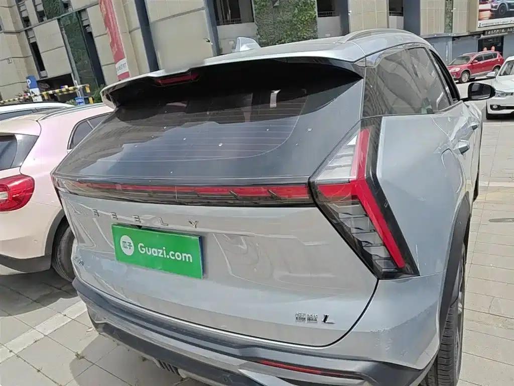 Geely Boyue L 2023 2.0TD DCT Premium Edition — миниатюра 6