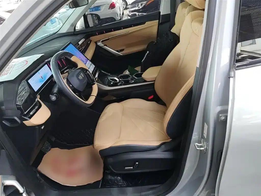 Geely Boyue L 2023 1.5TD DCT Premium Edition — миниатюра 15