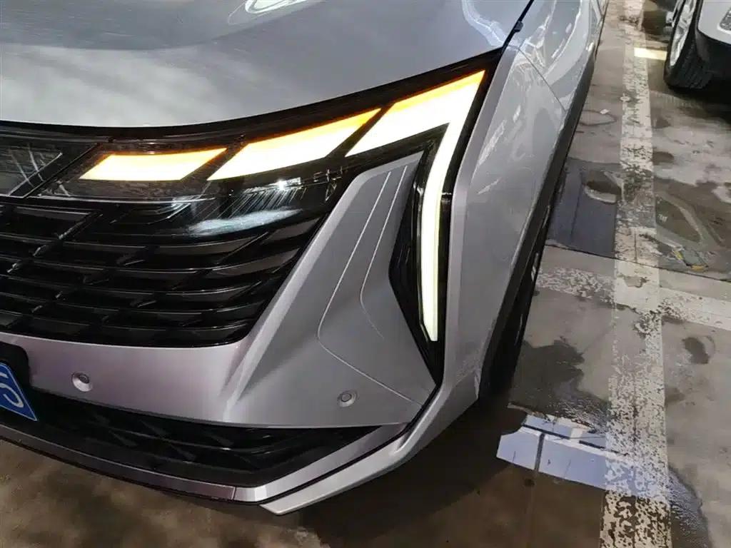 Geely Boyue L 2023 1.5TD DCT Premium Edition — миниатюра 24