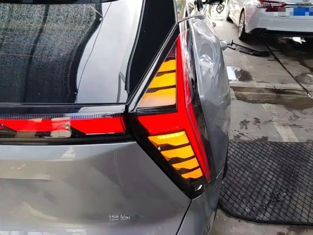 Geely Boyue L 2023 1.5TD DCT Premium Edition — миниатюра 8