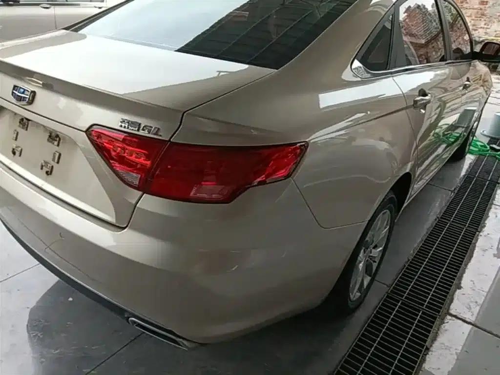 Geely Emgrand GL 2017 1.3T Manual Elite — миниатюра 8