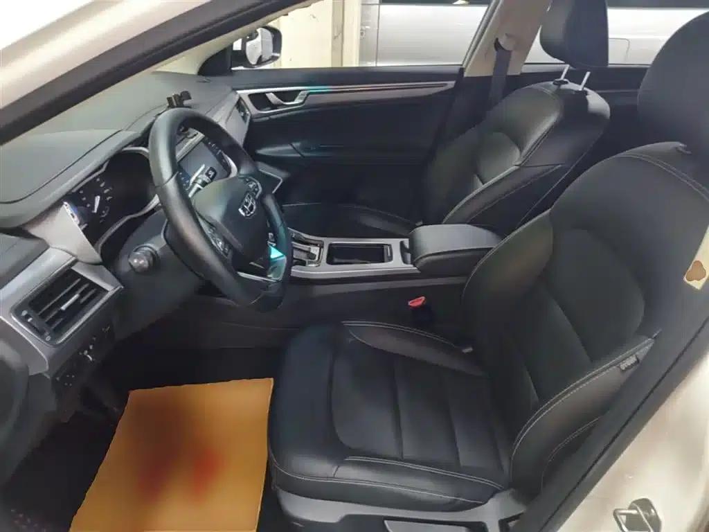 Geely Emgrand GL 2019 1.4T CVT Elite Smart Edition — миниатюра 15