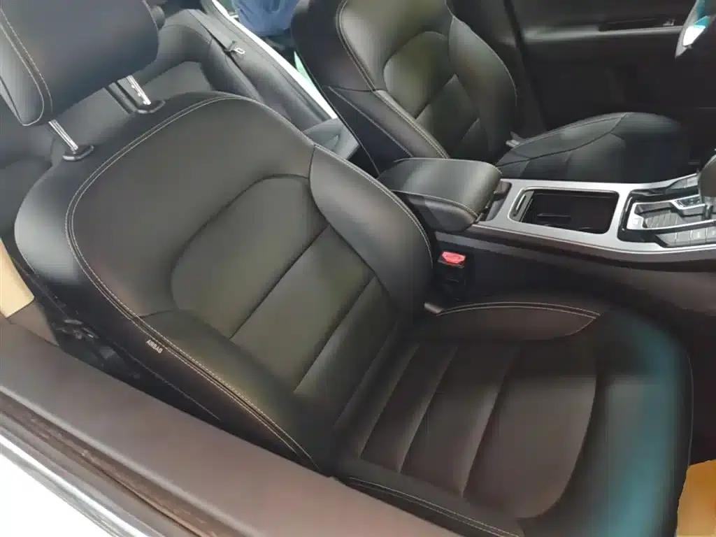 Geely Emgrand GL 2019 1.4T CVT Elite Smart Edition — миниатюра 25