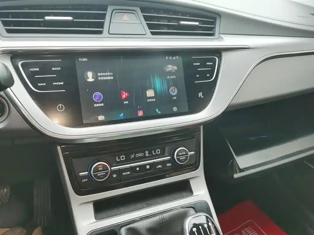 Geely Emgrand GL 2021 UP 1.4T Manual Elite Edition — миниатюра 13