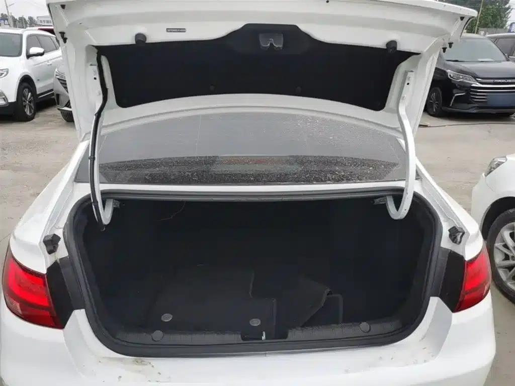 Geely Emgrand GL 2021 UP 1.4T Manual Elite Edition — миниатюра 19