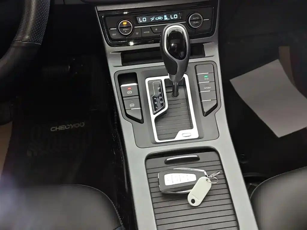 Geely Emgrand GL 2020 1.4T CVT Luxury Edition — миниатюра 14