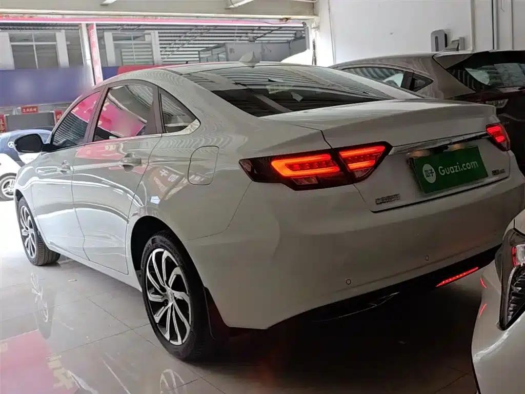 Geely Emgrand GL 2020 1.4T CVT Luxury Edition — миниатюра 5