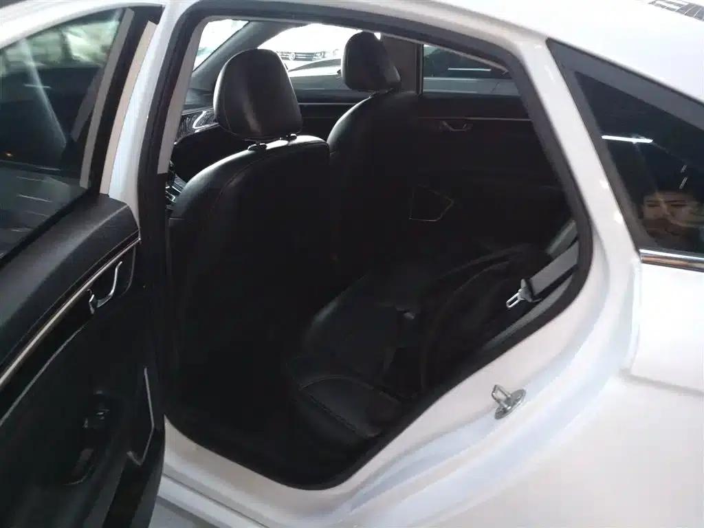 Geely Emgrand GL 2021 UP 1.4T CVT Leading Edition — миниатюра 13