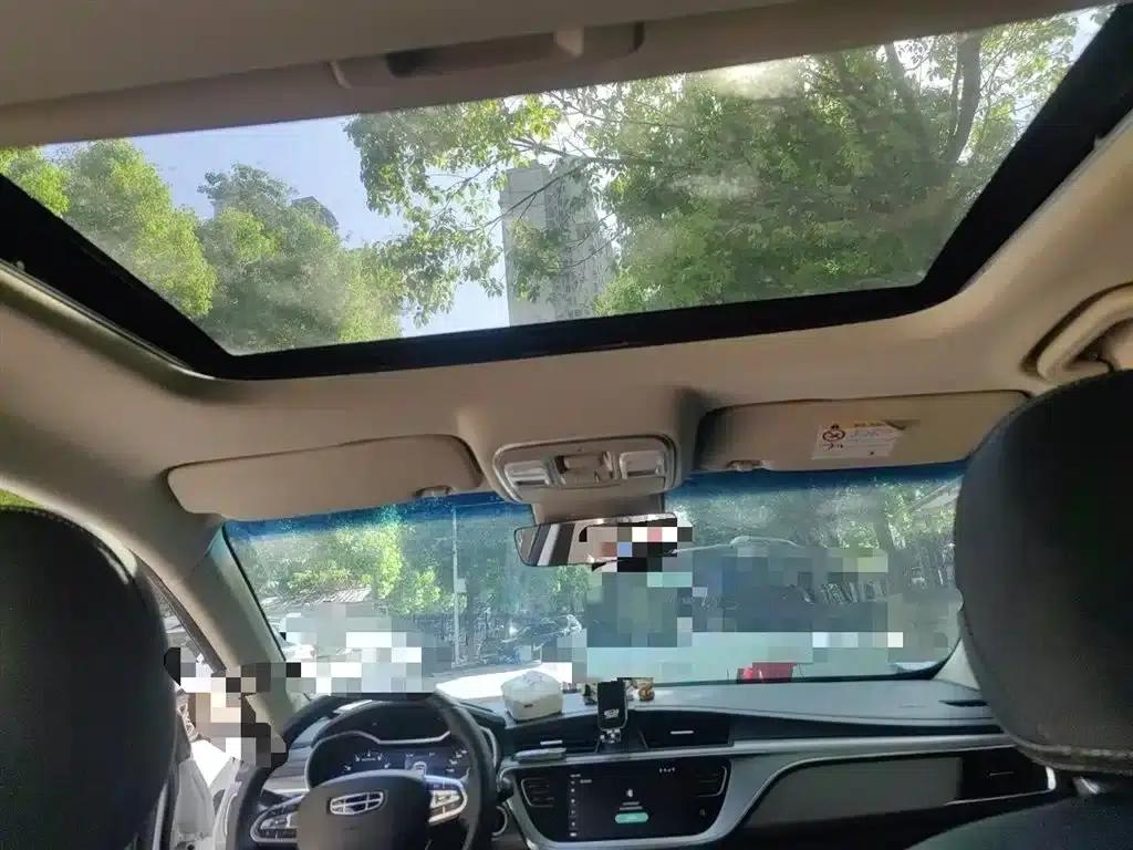 Geely Emgrand GL 2019 1.8L Manual Elite Smart Edition — миниатюра 9