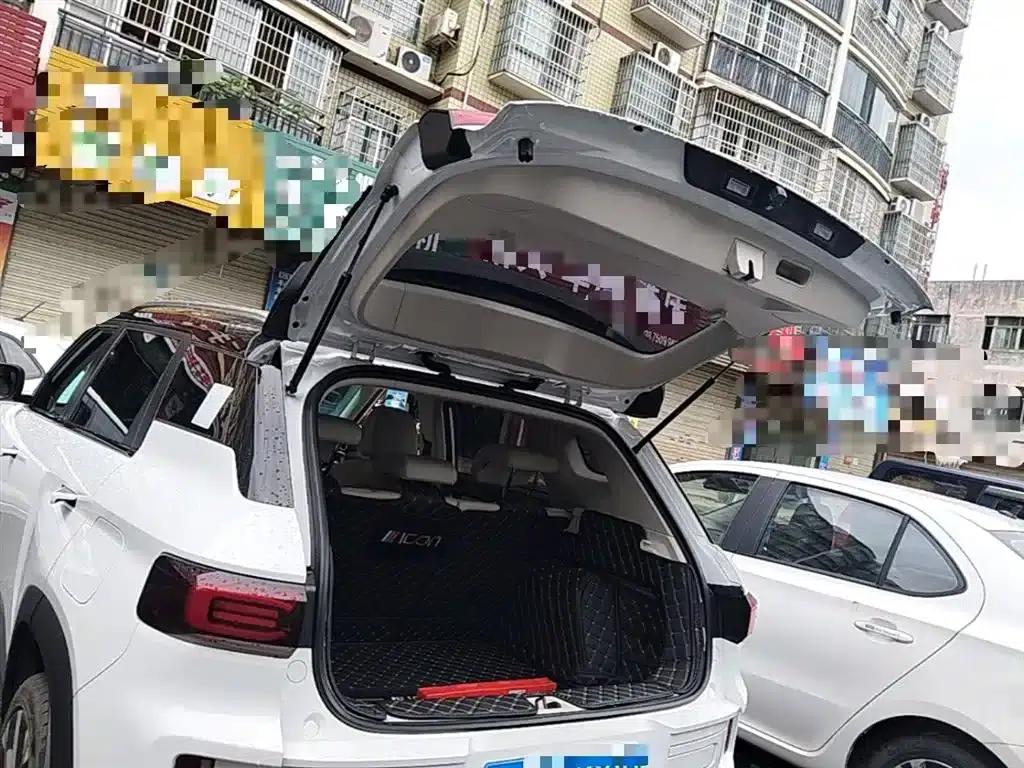 Geely ICON 2023 1.5TD Chocolate Edition — миниатюра 19