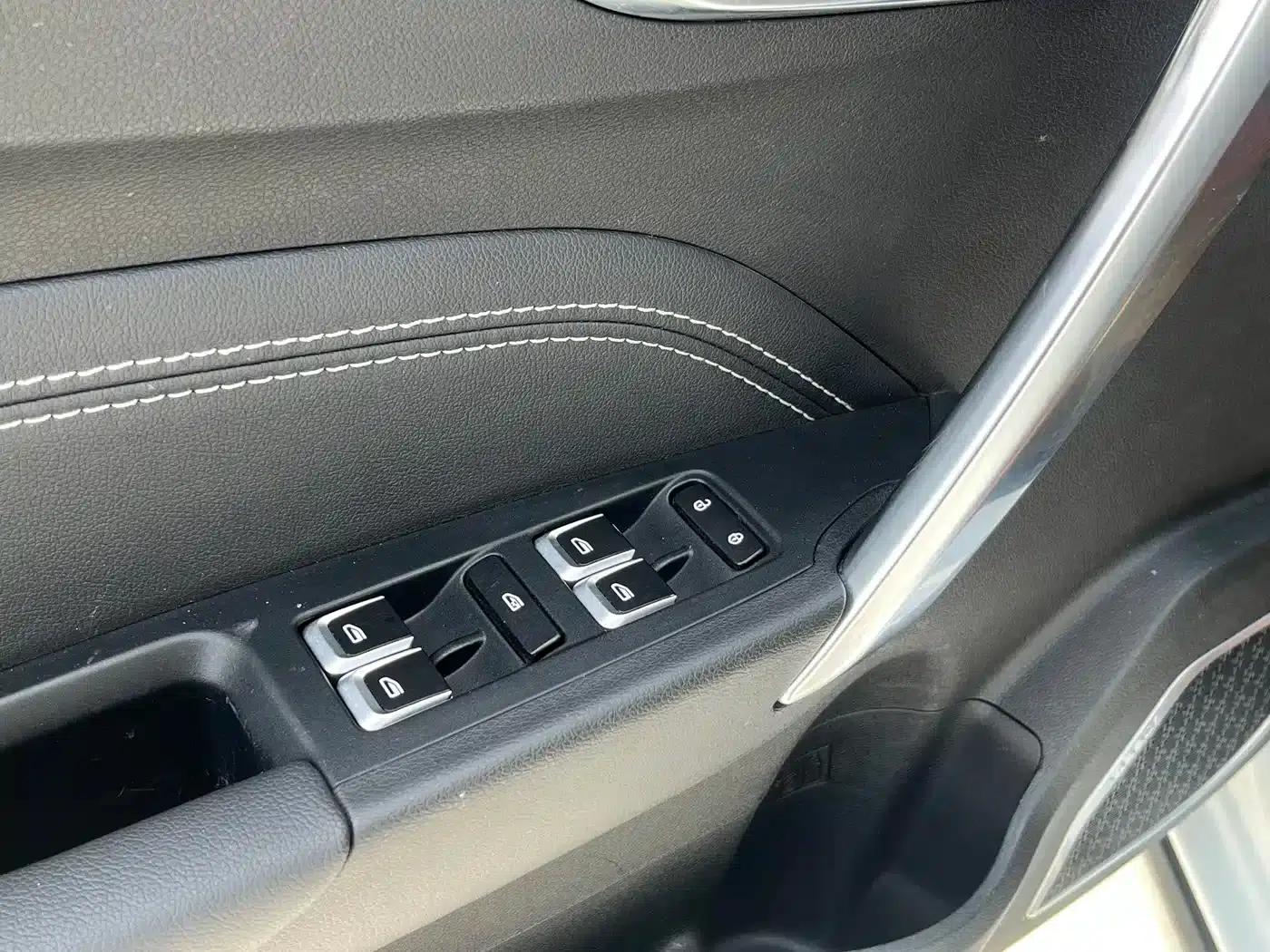 Geely Vision X3 2017 1.5L Automatic Elite — миниатюра 13