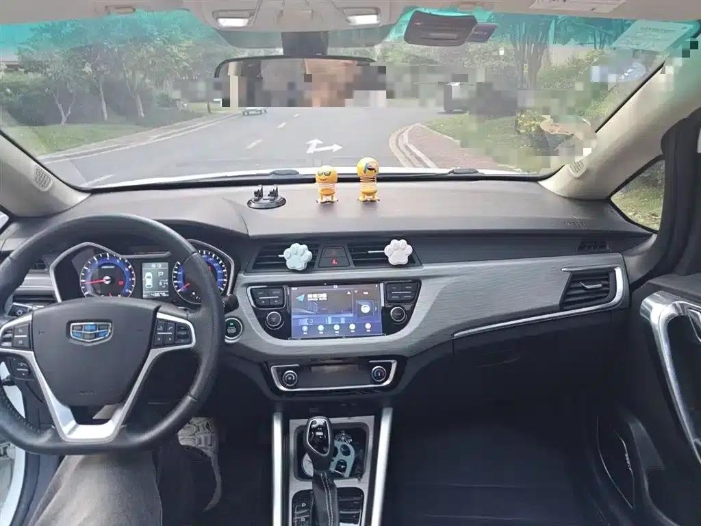 Geely Vision X3 2017 1.5L Automatic Premium Edition — миниатюра 13