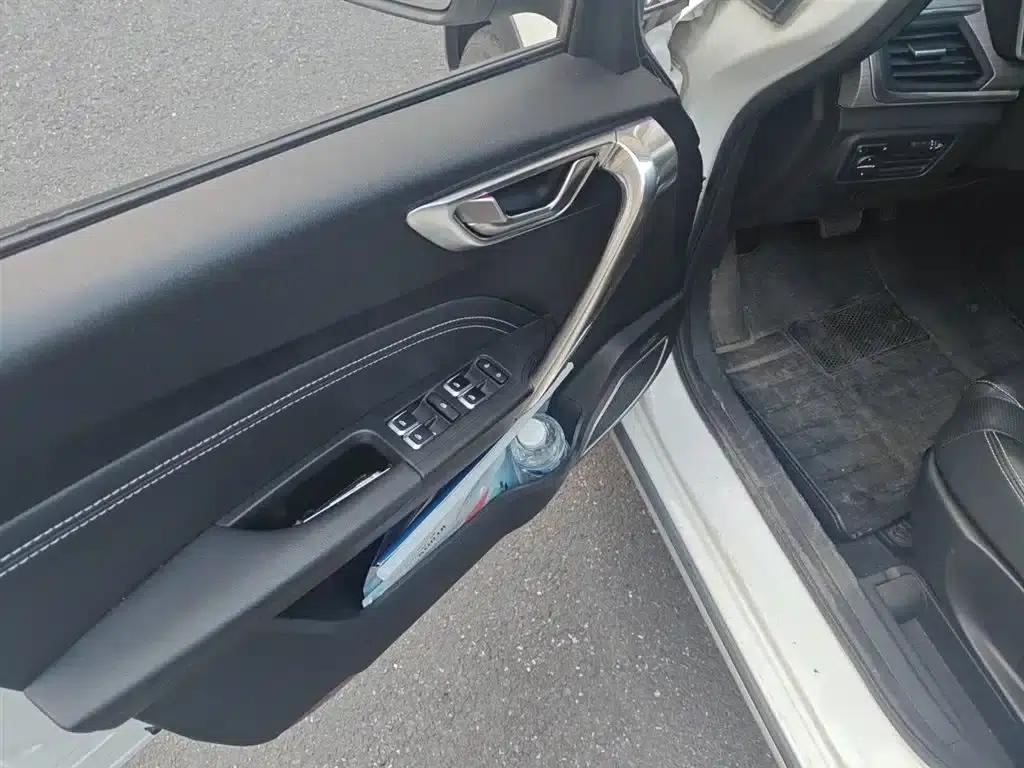 Geely Vision X3 2017 1.5L Automatic Premium Edition — миниатюра 14