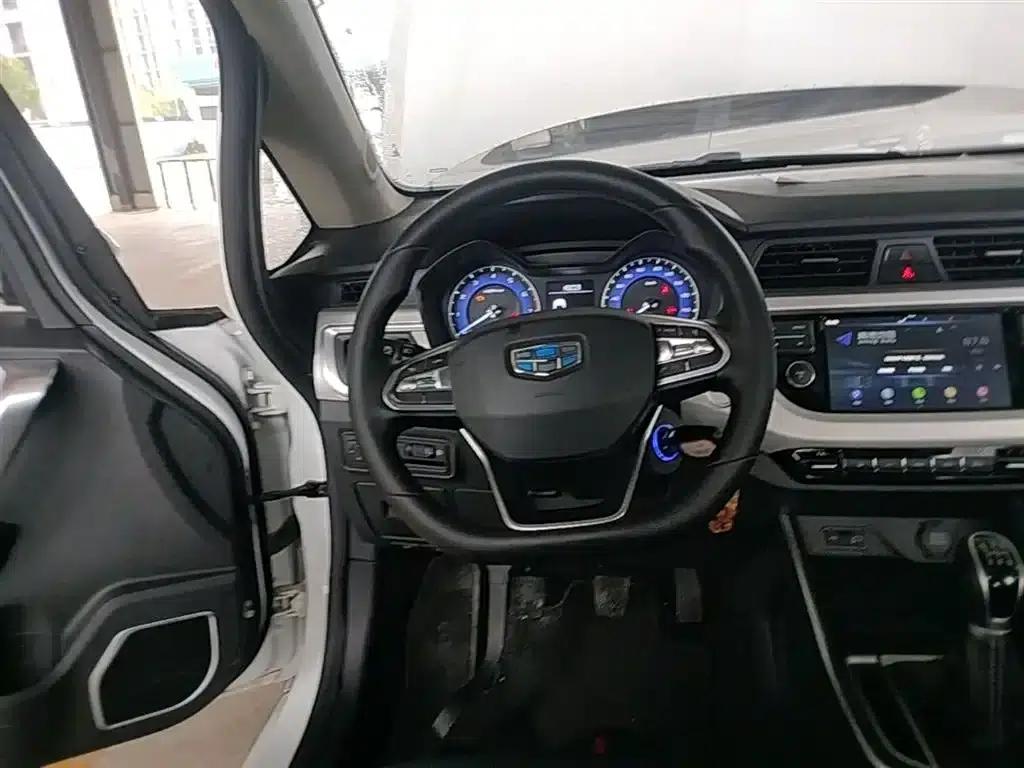 Geely Vision X3 2019 Upgraded Version 1.5L Manual Premium — миниатюра 11