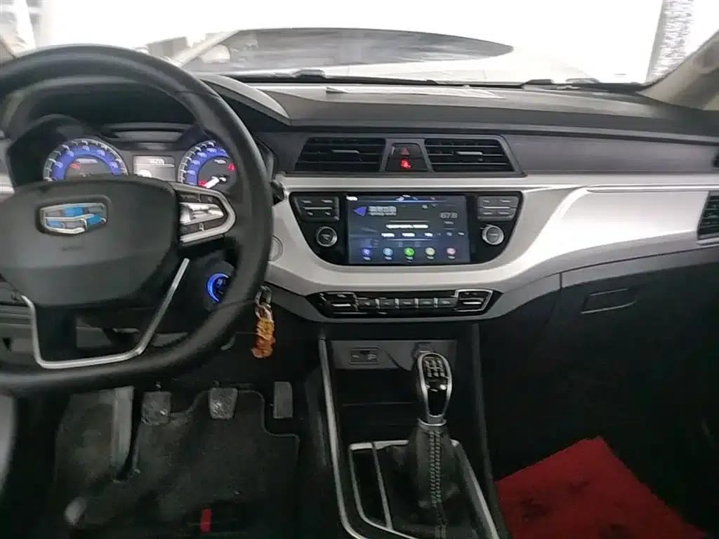 Geely Vision X3 2019 Upgraded Version 1.5L Manual Premium — миниатюра 13