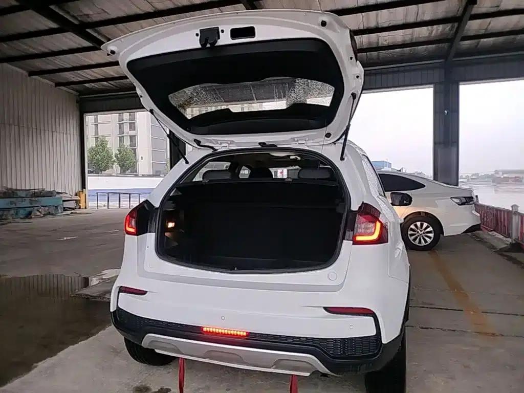 Geely Vision X3 2019 Upgraded Version 1.5L Manual Premium — миниатюра 19