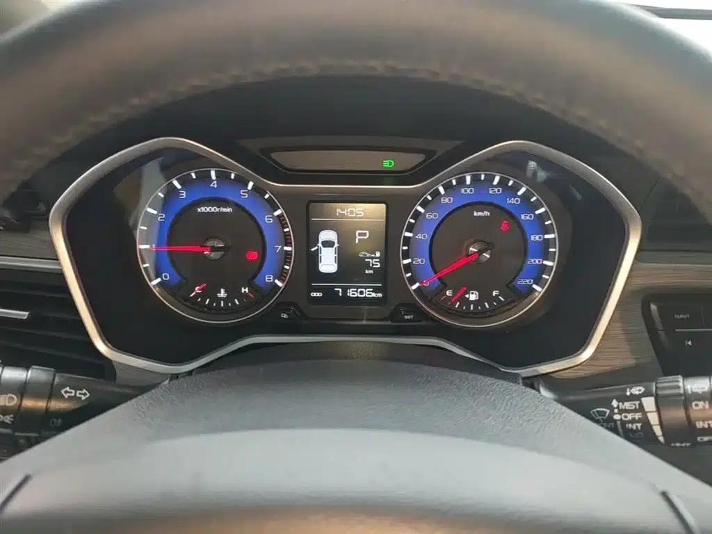 Geely Vision X3 2017 1.5L Automatic Elite — миниатюра 12