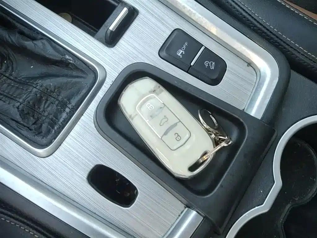Geely Vision X6 2016 1.3T CVT Luxury Edition — миниатюра 9
