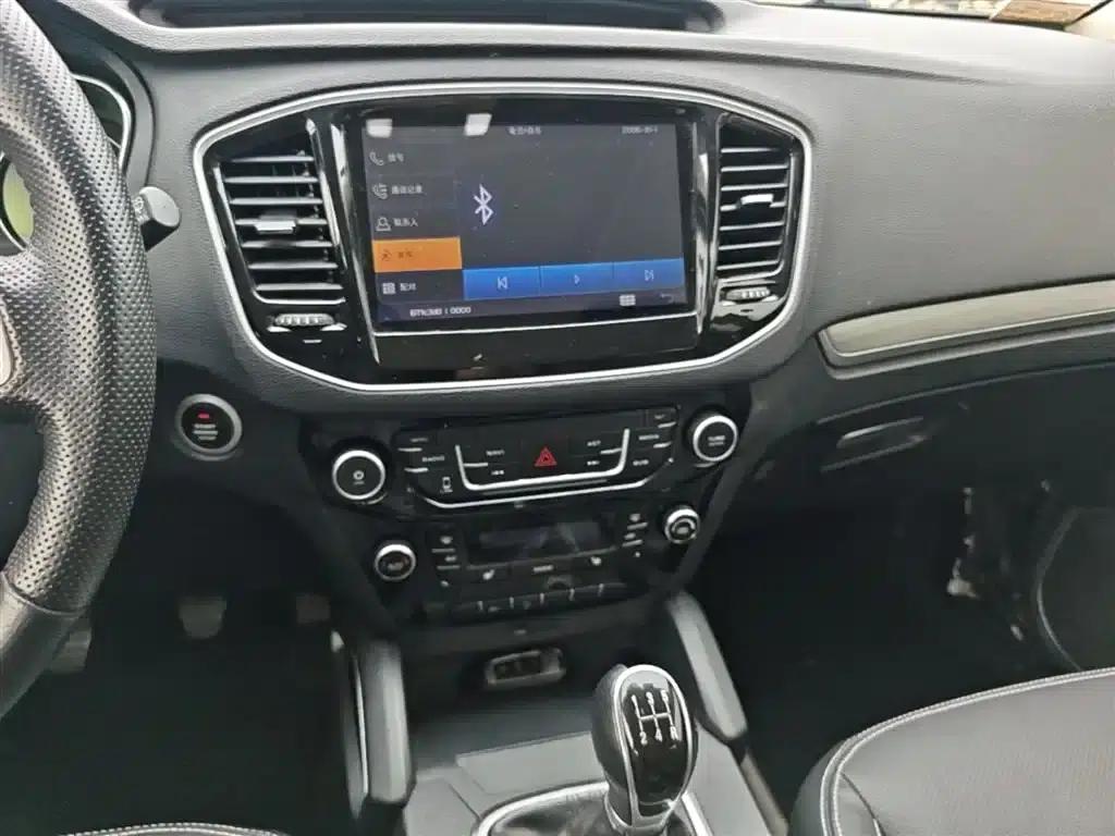 Geely Vision X6 2016 1.8L Manual Premium Edition — миниатюра 13