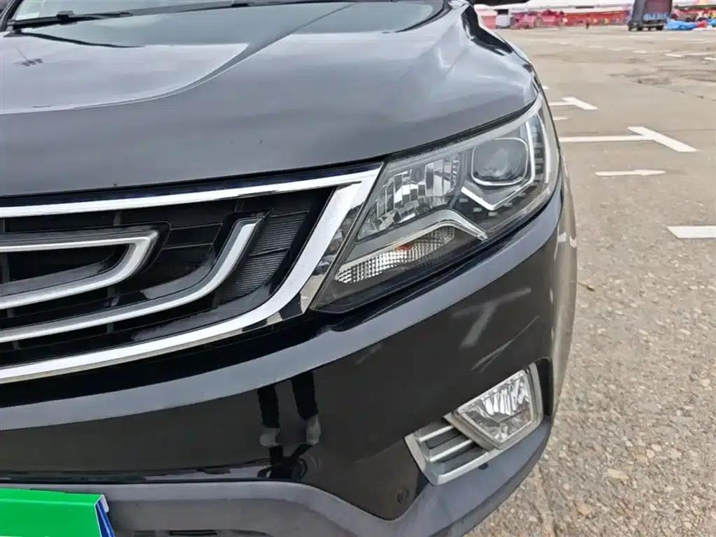Geely Vision X6 2016 1.8L Manual Premium Edition — миниатюра 23