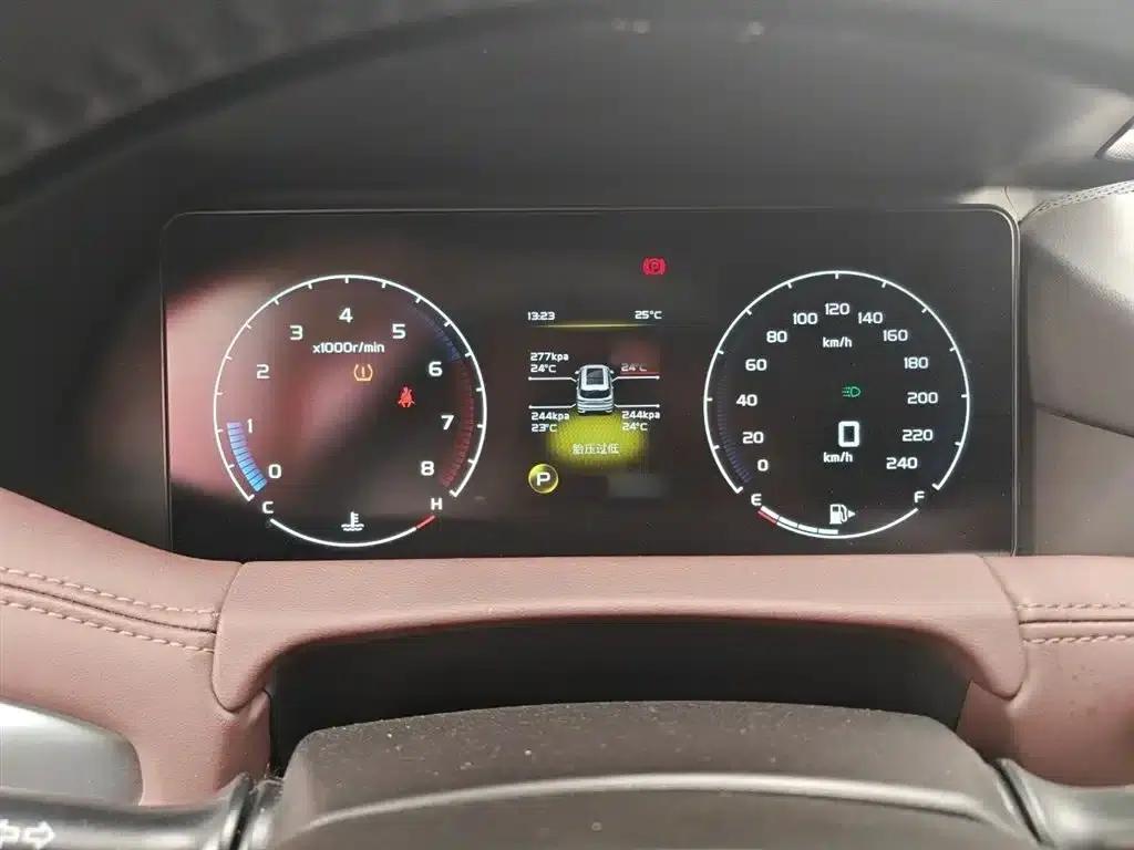 Geely Haoyue 2022 1.8TD DCT Luxury 7-seater — миниатюра 4