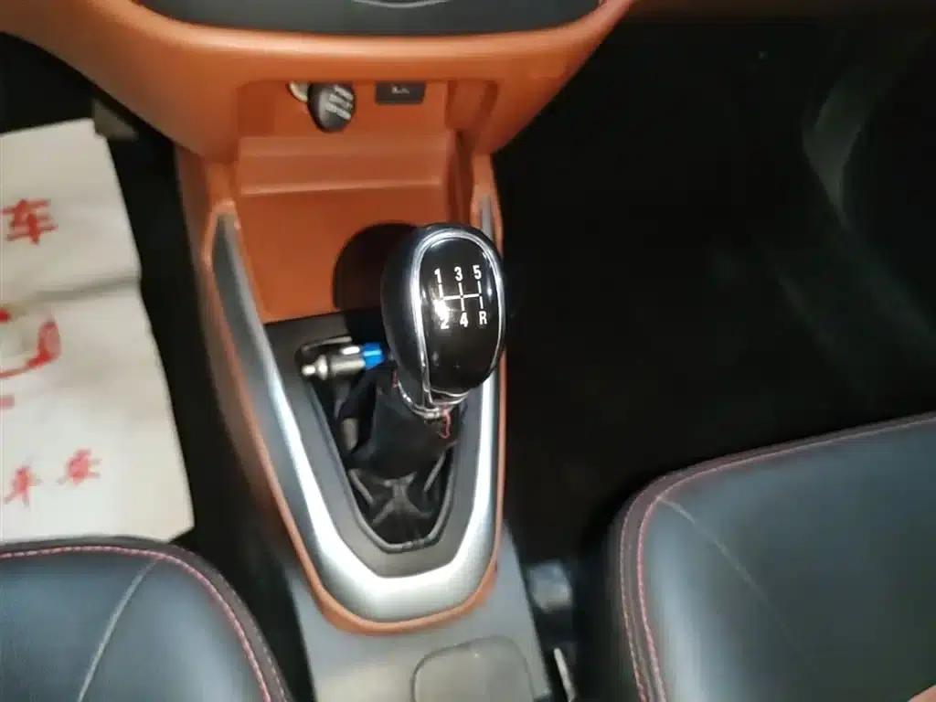 King Kong 2016 1.5L Manual Entry-Level Model — миниатюра 14